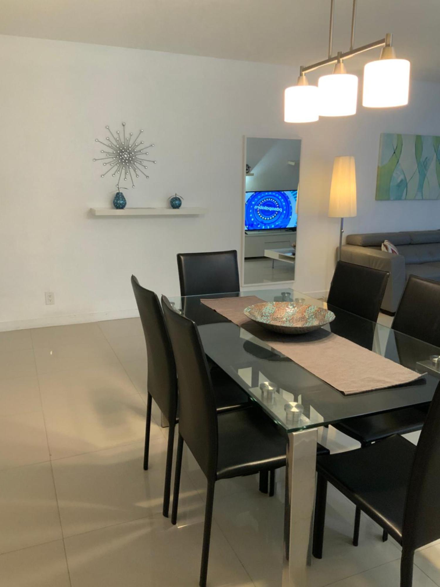 Lovely Beach Apartment By Miami Te Espera- Hollywood 5U Екстер'єр фото