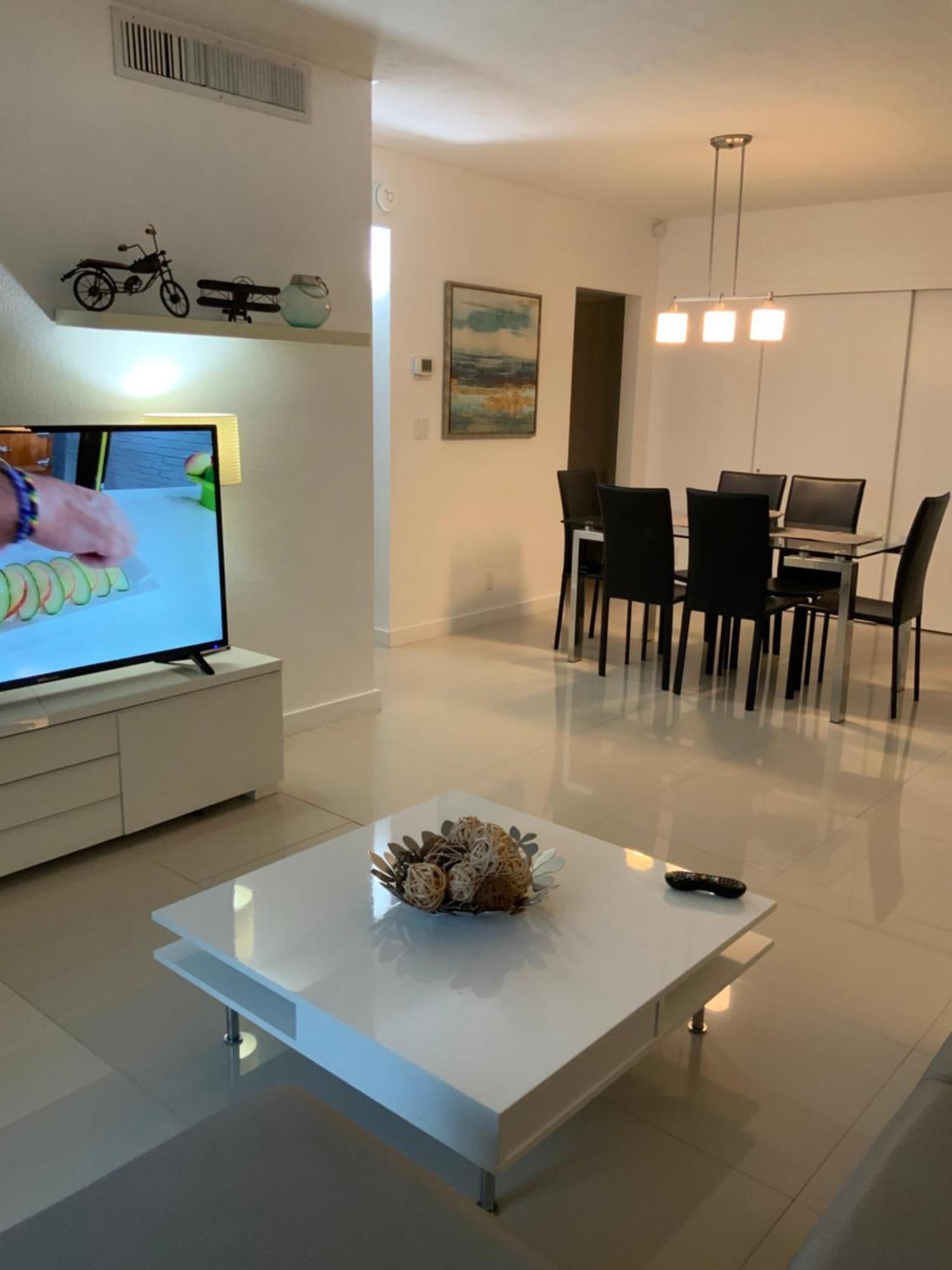 Lovely Beach Apartment By Miami Te Espera- Hollywood 5U Екстер'єр фото